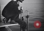 Standbild Britisches U-Boot Mittelmeer, 1942, aus Sekunde 53 historischem Filmmaterial Videoclip 65675038772