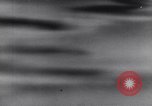 Standbild Mosquito squadron United States USA, 1944, aus Sekunde 32 historischem Filmmaterial Videoclip 65675038773