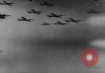 Standbild Mosquito squadron United States USA, 1944, aus Sekunde 38 historischem Filmmaterial Videoclip 65675038773