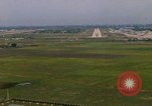 Standbild Flugzeuge landen Thailand, 1967, aus Sekunde 13 historischem Filmmaterial Videoclip 65675038787
