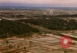 Standbild Luftfahrzeug landet Thailand, 1967, aus Sekunde 11 historischem Filmmaterial Videoclip 65675038789