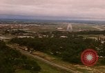 Standbild Luftfahrzeug landet Thailand, 1967, aus Sekunde 18 historischem Filmmaterial Videoclip 65675038789
