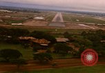 Standbild Luftfahrzeug landet Thailand, 1967, aus Sekunde 43 historischem Filmmaterial Videoclip 65675038789