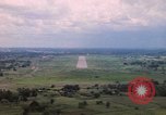 Standbild Luftfahrzeug landet Thailand, 1967, aus Sekunde 21 historischem Filmmaterial Videoclip 65675038790