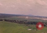 Standbild Luftfahrzeug landet Thailand, 1967, aus Sekunde 19 historischem Filmmaterial Videoclip 65675038791