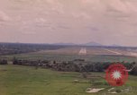 Standbild Luftfahrzeug landet Thailand, 1967, aus Sekunde 21 historischem Filmmaterial Videoclip 65675038791