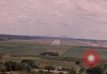 Standbild Luftfahrzeug landet Thailand, 1967, aus Sekunde 38 historischem Filmmaterial Videoclip 65675038791