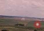 Standbild Luftfahrzeug landet Thailand, 1967, aus Sekunde 41 historischem Filmmaterial Videoclip 65675038791