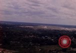 Standbild Luftfahrzeug landet Ubon Ratchathani Thailand, 1967, aus Sekunde 3 historischem Filmmaterial Videoclip 65675038792