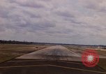 Standbild Luftfahrzeug landet Ubon Ratchathani Thailand, 1967, aus Sekunde 18 historischem Filmmaterial Videoclip 65675038792