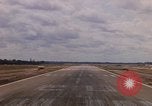 Standbild Luftfahrzeug landet Ubon Ratchathani Thailand, 1967, aus Sekunde 22 historischem Filmmaterial Videoclip 65675038792