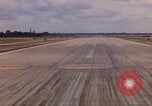 Standbild Luftfahrzeug landet Ubon Ratchathani Thailand, 1967, aus Sekunde 31 historischem Filmmaterial Videoclip 65675038792