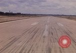 Standbild Luftfahrzeug landet Ubon Ratchathani Thailand, 1967, aus Sekunde 37 historischem Filmmaterial Videoclip 65675038792