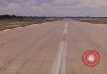 Standbild Luftfahrzeug landet Ubon Ratchathani Thailand, 1967, aus Sekunde 50 historischem Filmmaterial Videoclip 65675038792