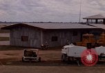Standbild Luftfahrzeug landet Ubon Ratchathani Thailand, 1967, aus Sekunde 55 historischem Filmmaterial Videoclip 65675038792