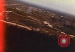 Image aéronef atterrit en Thaïlande, 1967, de la seconde 1 séquences d'archives historiques vidéo 65675038794
