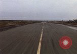 Image aéronef atterrit en Thaïlande, 1967, de la seconde 51 séquences d'archives historiques vidéo 65675038794