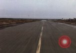 Image aéronef atterrit en Thaïlande, 1967, de la seconde 52 séquences d'archives historiques vidéo 65675038794