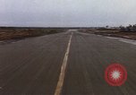 Image aéronef atterrit en Thaïlande, 1967, de la seconde 55 séquences d'archives historiques vidéo 65675038794