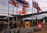 Immagine di Re Bhumibol Udorn Royal Thai Air Force Base della Thailandia, 1966, secondo 4 filmato di repertorio 65675038798