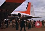 Immagine di Re Bhumibol Udorn Royal Thai Air Force Base della Thailandia, 1966, secondo 22 filmato di repertorio 65675038798