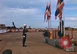 Immagine di Re Bhumibol Udorn Royal Thai Air Force Base della Thailandia, 1966, secondo 50 filmato di repertorio 65675038798