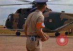 Immagine di Re Bhumibol Udorn Royal Thai Air Force Base della Thailandia, 1966, secondo 44 filmato di repertorio 65675038799