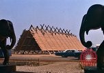 Image chapelle construction Udorn Royal Thai Air Force Base en Thaïlande, 1967, de la seconde 37 séquences d'archives historiques vidéo 65675038801