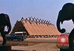 Image chapelle construction Udorn Royal Thai Air Force Base en Thaïlande, 1967, de la seconde 40 séquences d'archives historiques vidéo 65675038801