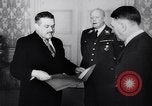 Immagine di Il cancelliere Adolf Hitler Berlino Germania, 1944, secondo 33 filmato di repertorio 65675038824