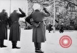 Standbild Feldmarschall Ernst Busch hat 40 Jahre Service Belarus, 1944, aus Sekunde 10 historischem Filmmaterial Videoclip 65675038828
