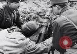 Image l'infanterie allemande opérant dans les marais en hiver l'Ukraine, 1944, de la seconde 32 séquences d'archives historiques vidéo 65675038829