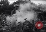 Standbild Japanische Infanterie Waten im seichten Flüssen Hunan China, 1941, aus Sekunde 60 historischem Filmmaterial Videoclip 65675038832