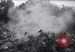 Standbild Japanische Infanterie Waten im seichten Flüssen Hunan China, 1941, aus Sekunde 62 historischem Filmmaterial Videoclip 65675038832