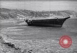 Standbild Wind und Wellen stampfenden Küste Kalifornien, 1940, aus Sekunde 41 historischem Filmmaterial Videoclip 65675038835
