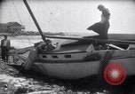 Standbild Wind und Wellen stampfenden Küste Kalifornien, 1940, aus Sekunde 50 historischem Filmmaterial Videoclip 65675038835