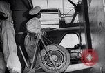 Standbild fliegende Boote Australien, 1934, aus Sekunde 34 historischem Filmmaterial Videoclip 65675038836