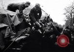 Image les troupes allemandes Budapest Hongrie, 1944, de la seconde 24 séquences d'archives historiques vidéo 65675038841