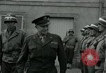Standbild General Dwight David Eisenhower Etain Frankreich, 1944, aus Sekunde 46 historischem Filmmaterial Videoclip 65675038853