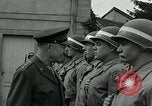 Standbild General Dwight David Eisenhower Etain Frankreich, 1944, aus Sekunde 50 historischem Filmmaterial Videoclip 65675038853