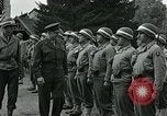 Standbild General Dwight David Eisenhower Etain Frankreich, 1944, aus Sekunde 54 historischem Filmmaterial Videoclip 65675038853