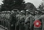 Standbild General Dwight David Eisenhower Etain Frankreich, 1944, aus Sekunde 58 historischem Filmmaterial Videoclip 65675038853