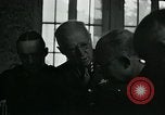 Standbild General Dwight Eisenhower Etain Frankreich, 1944, aus Sekunde 13 historischem Filmmaterial Videoclip 65675038854
