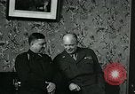 Standbild General Dwight Eisenhower Etain Frankreich, 1944, aus Sekunde 25 historischem Filmmaterial Videoclip 65675038854