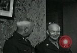 Standbild General Dwight Eisenhower Etain Frankreich, 1944, aus Sekunde 41 historischem Filmmaterial Videoclip 65675038854