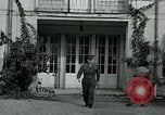 Standbild General Dwight Eisenhower Etain Frankreich, 1944, aus Sekunde 7 historischem Filmmaterial Videoclip 65675038855