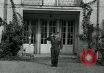 Standbild General Dwight Eisenhower Etain Frankreich, 1944, aus Sekunde 9 historischem Filmmaterial Videoclip 65675038855