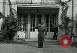 Standbild General Dwight Eisenhower Etain Frankreich, 1944, aus Sekunde 10 historischem Filmmaterial Videoclip 65675038855