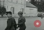 Standbild General Dwight Eisenhower Etain Frankreich, 1944, aus Sekunde 37 historischem Filmmaterial Videoclip 65675038855