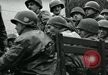 Standbild United States Army Truppen Frankreich, 1944, aus Sekunde 24 historischem Filmmaterial Videoclip 65675038859